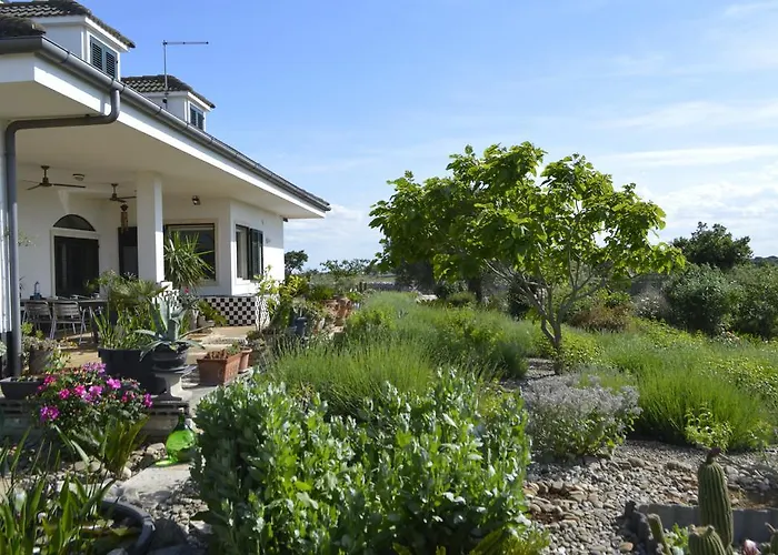 מלון Lavanda נוצ'י